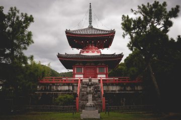 <p>Pagoda style shrine</p>