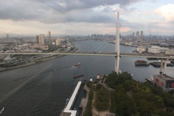 <p>Мост Акаси-Кайкё</p>