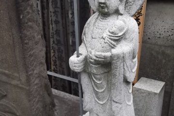 <p>There&#39;s a real serenity about most of these statues</p>