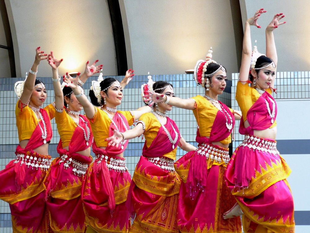 Один из видов классического индийского танеца - театральный танец&nbsp;бхаратанатьям&nbsp;