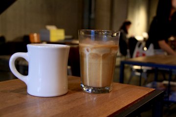<p>An iced caffe latte and a hot lemonade</p>