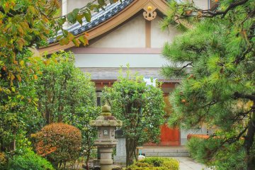 Shinsho temple has a nice garden