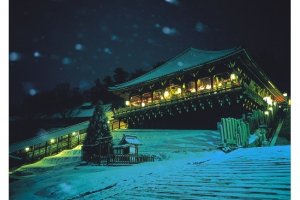 Nigatsudo Hall in the snow
