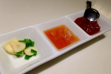 <p>Side dishes and chilli paste for our Samgyeupsal</p>
