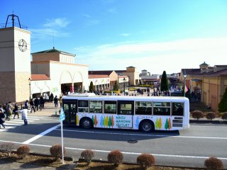 那須塩原駅から無料シャトルバスが運行している
