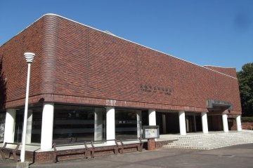 <p>The museum building</p>
