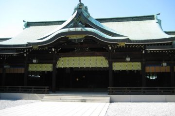 Главный зал храма Мэйдзи