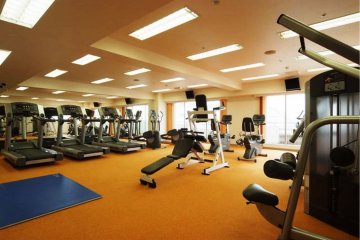 Well equipped gym and fitness center