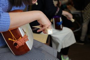 Learning to play the shamisen