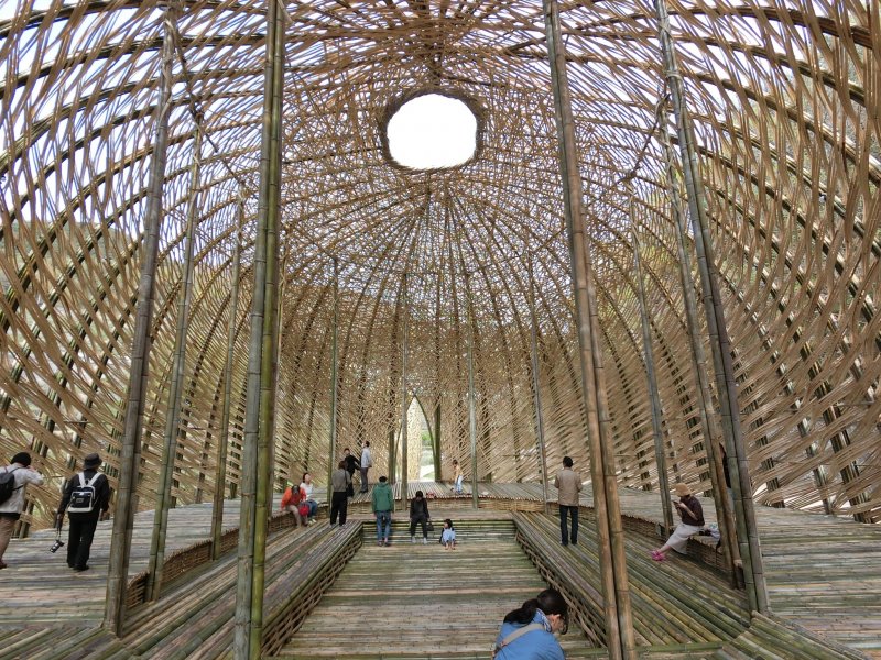 Inside the 'Dream of Olive' is a large airy area for visitors to sit down and relax in