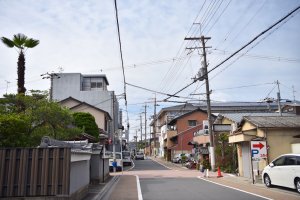 Walking through honmachi 11-chome