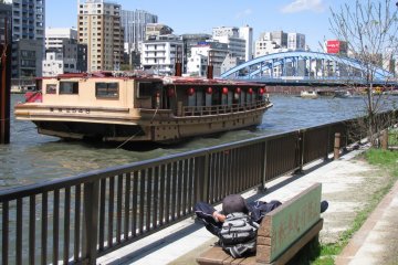 Набережная реки Сумида, Токио