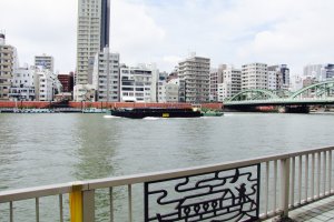 Take in the river life whilst jogging the Sumida River