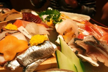 Fresh fish served in Uoya Sandai Hikozô