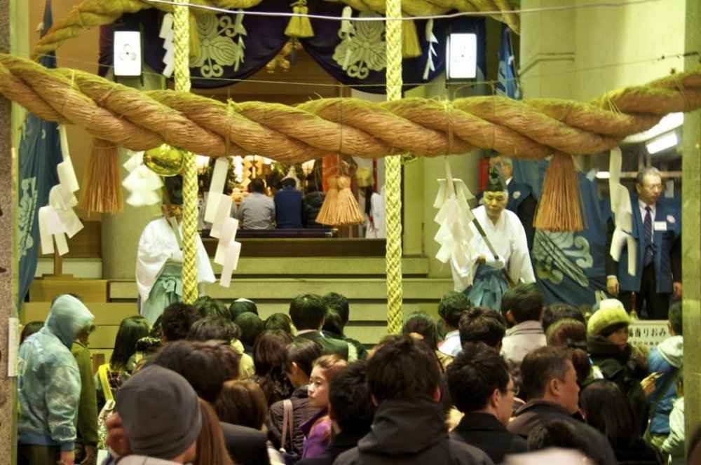 Ebisu Shrine, usually quiet and unobtrusive, is packed for 3 days in November.