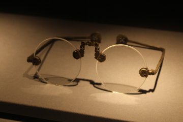 Ancient glasses design