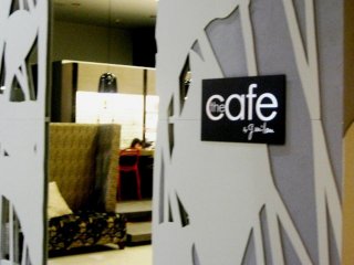 Café của G Milan là một làn gió mới thổi vào các đường phố của Sapporo và nổi bật với cà phê chính thống Guardaroba Milano expresso