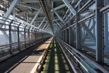 Innoshima Bridge was opened in 1983 and has beautiful geometric patterns