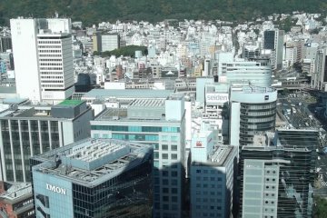 The busy central Sannomiya district