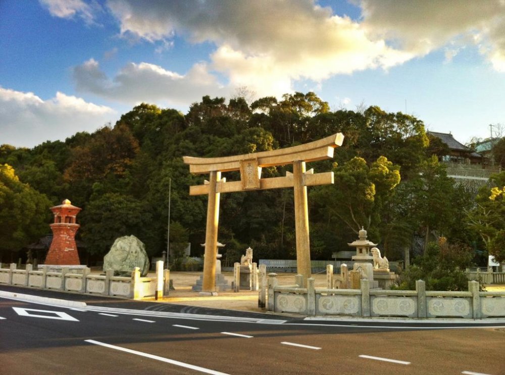 The dramatic plaza of the Tamao Hachiman Shrine in Imabari