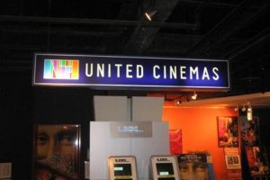 Le hall d'entrée de United Cinemas Niigata