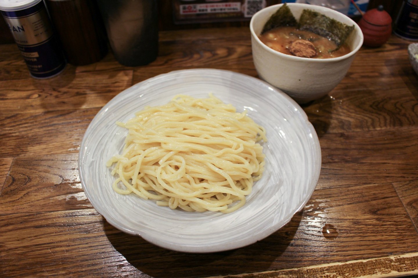 Tokusei tsukemen noodles an dipping broth.
