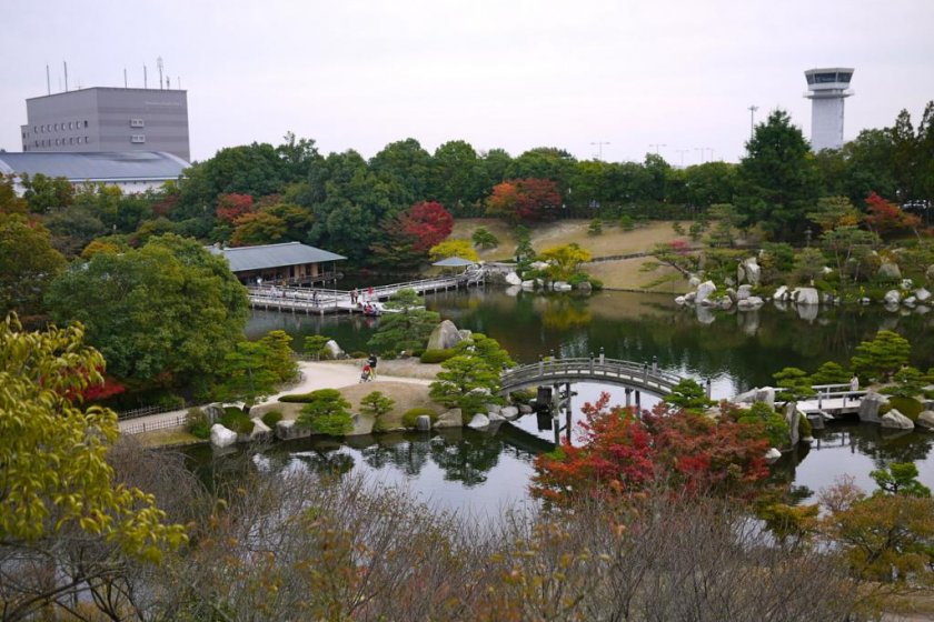 Vườn Sankeien gần sân bay Hiroshima