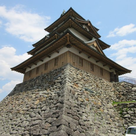 Thành cổ Takashima ở Suwa