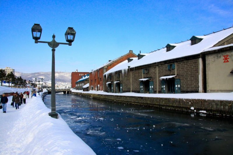 Otaru's beautiful Victorian-style canal is a fantastic place to feel the essence of the town