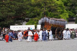 เทศกาล Aoi Matsuri แห่งเกียวโต