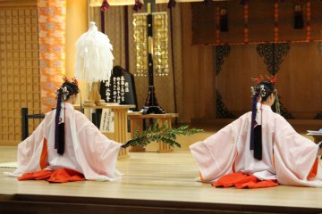 Witnessing rare religious spiritual rites inside Kumano-taisha