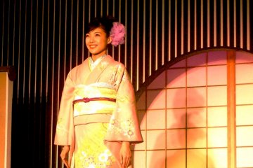 Rinpa inspired Nihonga floral Pastel Design at the Kyoto Fashion Show in Nishijin Textile Center