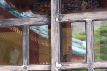 <p>Reflection of one of the temple buildings</p>