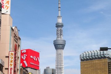 <p>The Tokyo Sky Tree looking cool on a nice day. Many people were snapping pictures of the building as well.</p>