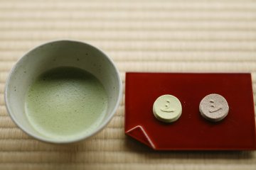 Matcha tea and wagashi sweets in Meimei-an