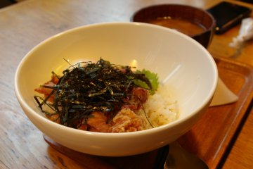 일본식 닭고기 튀김 덮밥!