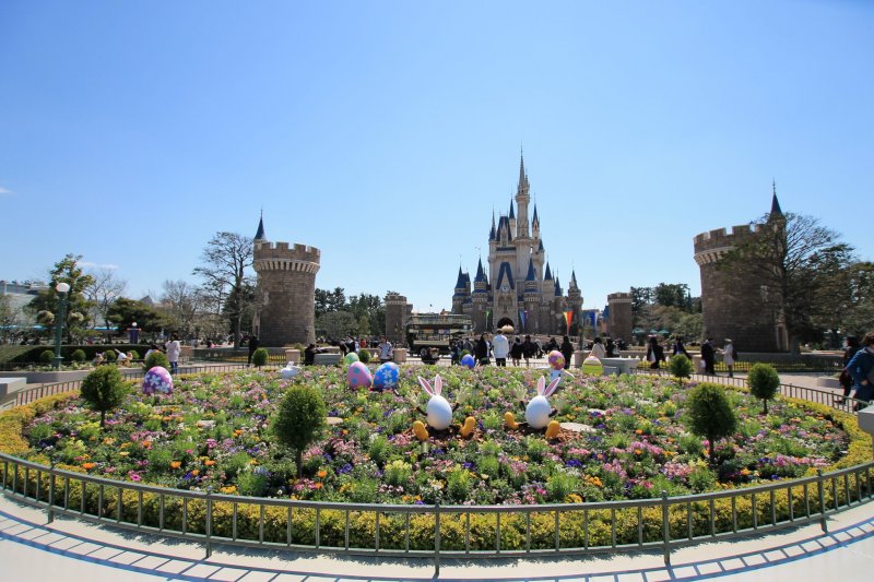 Easter has arrived at Disney!