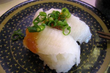 Fish & green onion sushi