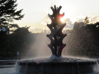 The fountain in the center of the park