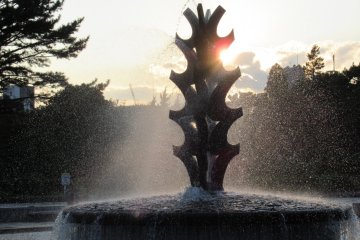 The fountain in the center of the park