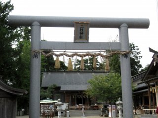 The torii gate of Futahashira shrine