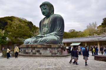 หลวงพ่อโตมีความสูงถึง 11 เมตร และจัดว่าเป็นพระพุทธรูปที่ใหญ่เป็นอันดับสองในญี่ปุ่นรองจากหลวงพ่อโตแห่งวัดโทะไดจิของนารา
