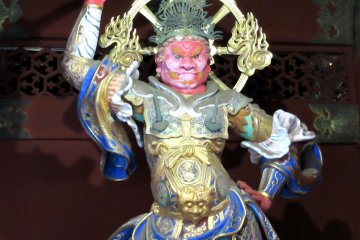 Finely carved and painted sculptures in Nikko
