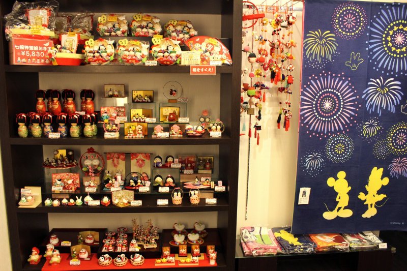Thousands of cute souvenirs can be found in the shops of Enoshima
