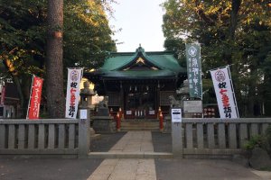 Deeper into the shrine complex