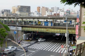 The west side of Nishi-Nippori Station