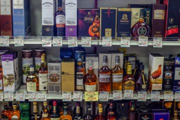 There is an impressive range of international whisky with most of the worlds leading brands for sale at M Pocket