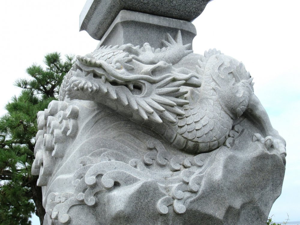 A close up of the dragon on Enoshima bridge