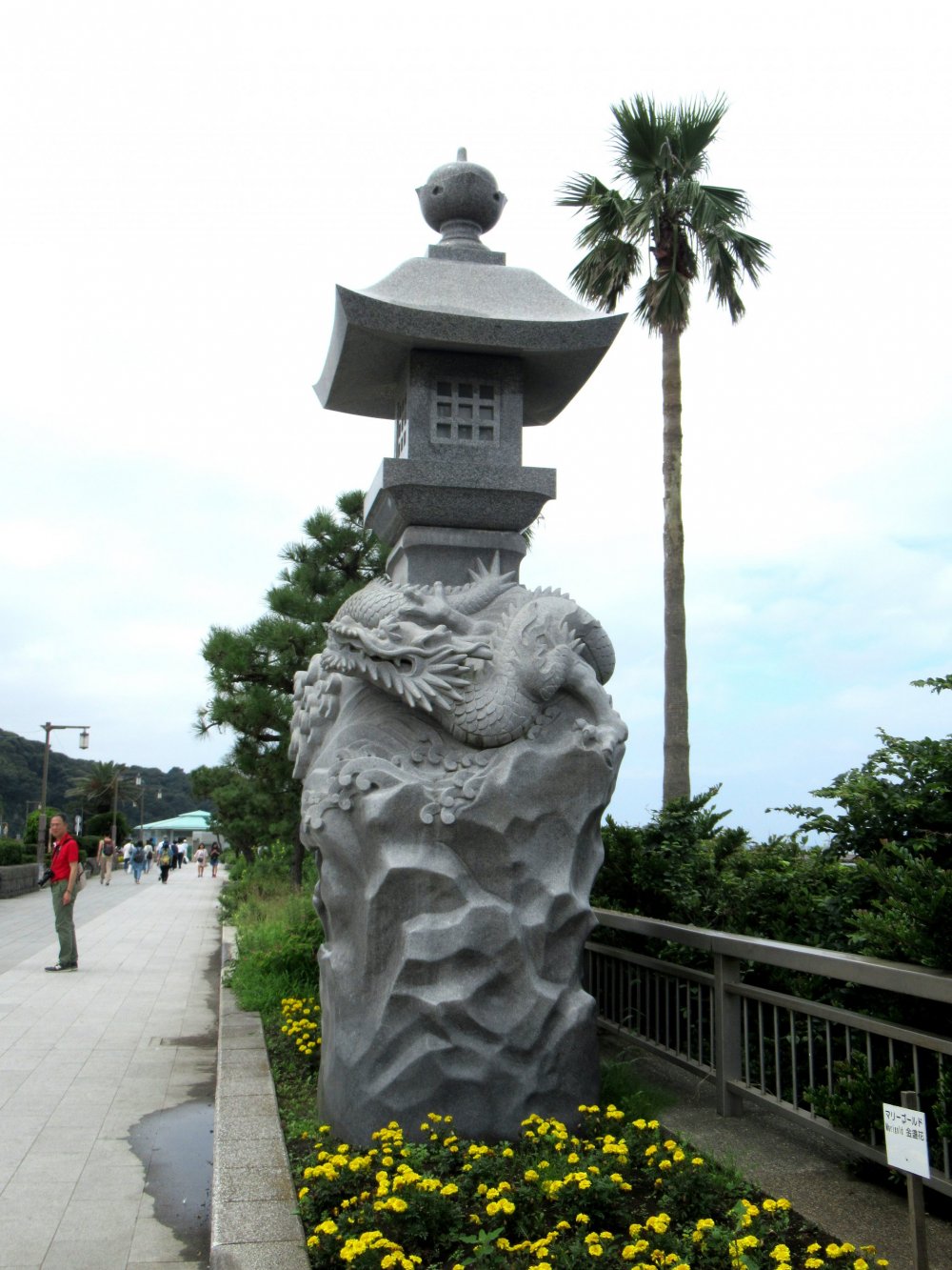 A dragon on Enoshima bridge greeting visitors