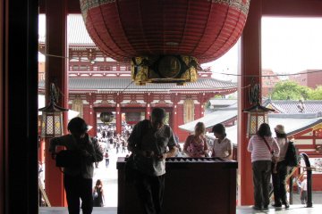 Храм Сэнсо-дзи в Асакусе